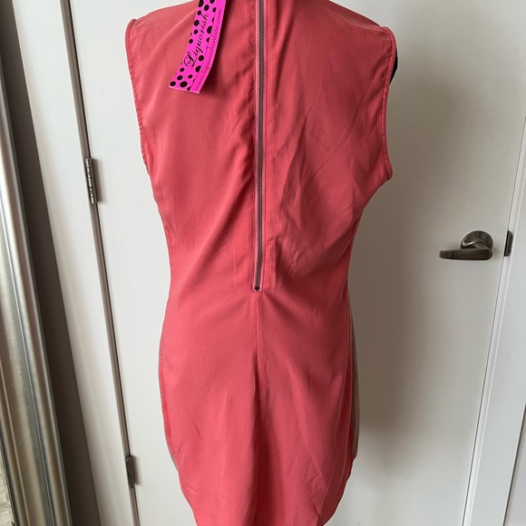 Sleeveless mod/ vintage style dress - Picture 3 of 8